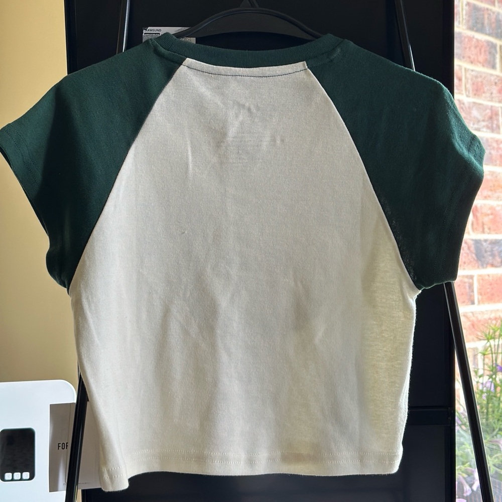 Forever 21 Green and White Short Sleeve Tee - Picture 5 of 7